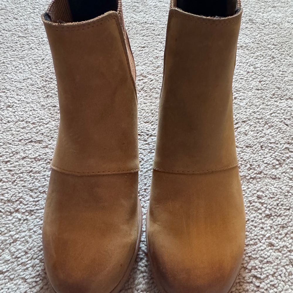 Sorel Joan of Arctic